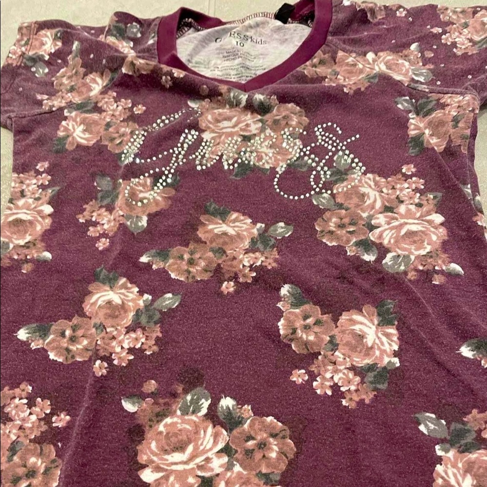 Guess tshirt for girls
